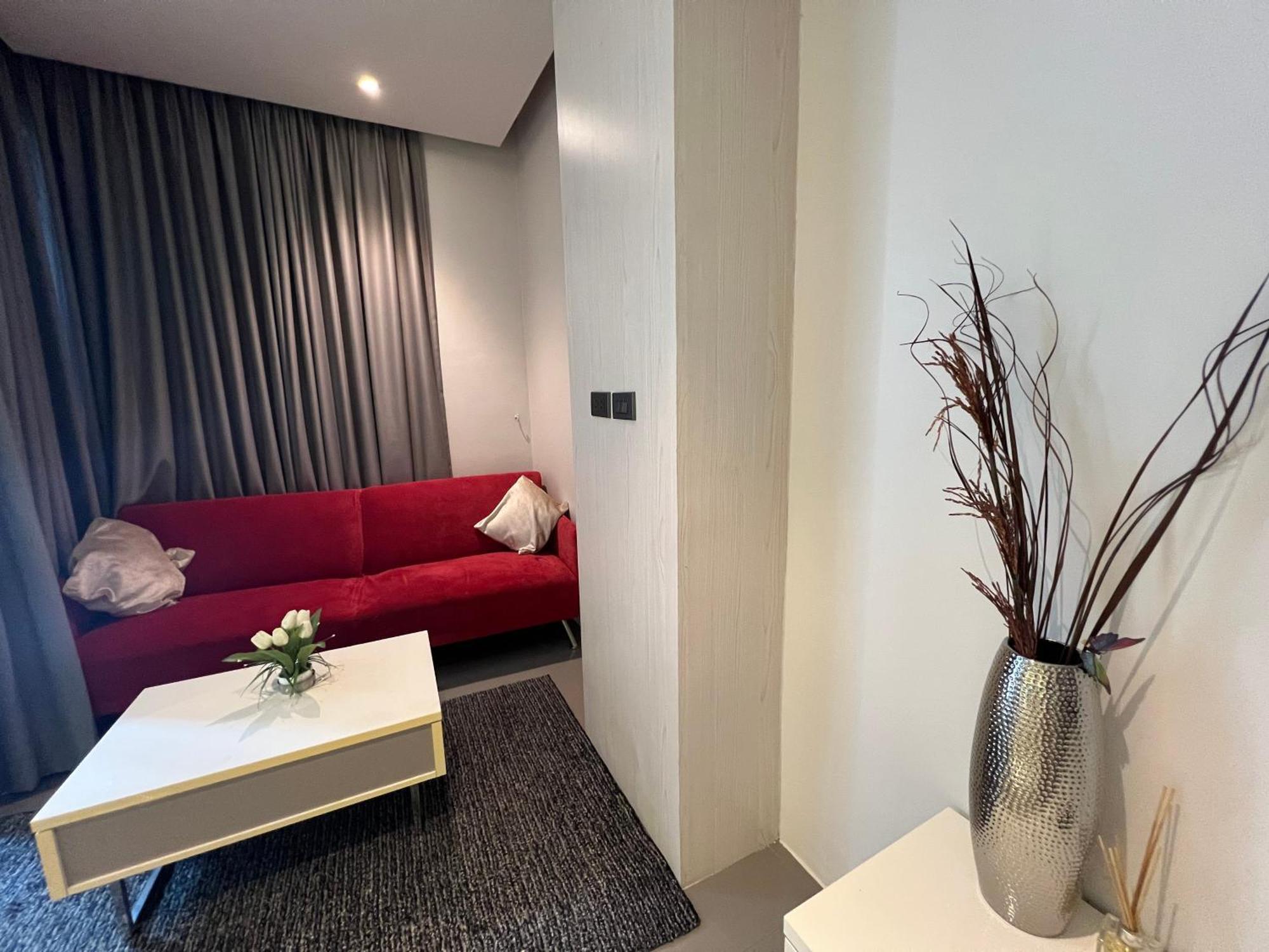 Naiharn Relife By Nataly Apartment Nai Harn Exterior photo