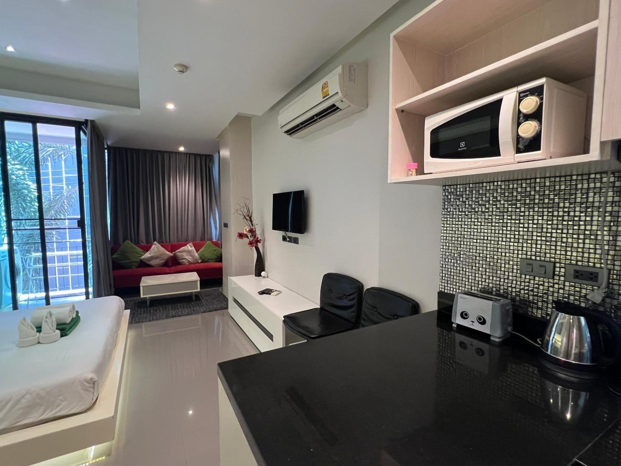 Naiharn Relife By Nataly Apartment Nai Harn Exterior photo